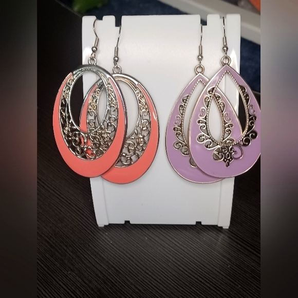 2 new pairs of Paparazzi teardrop dangle earrings - Picture 1 of 7